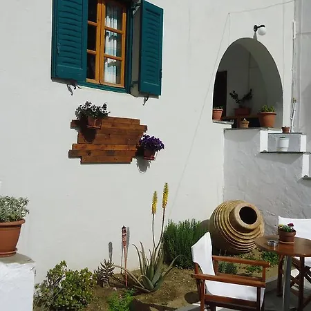 Kipos * Naxos City